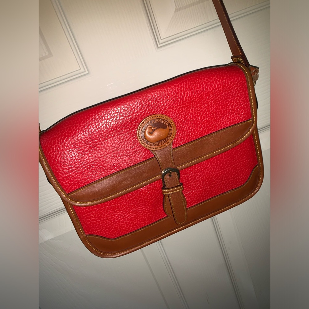 Dooney & Bourke Purse🤍